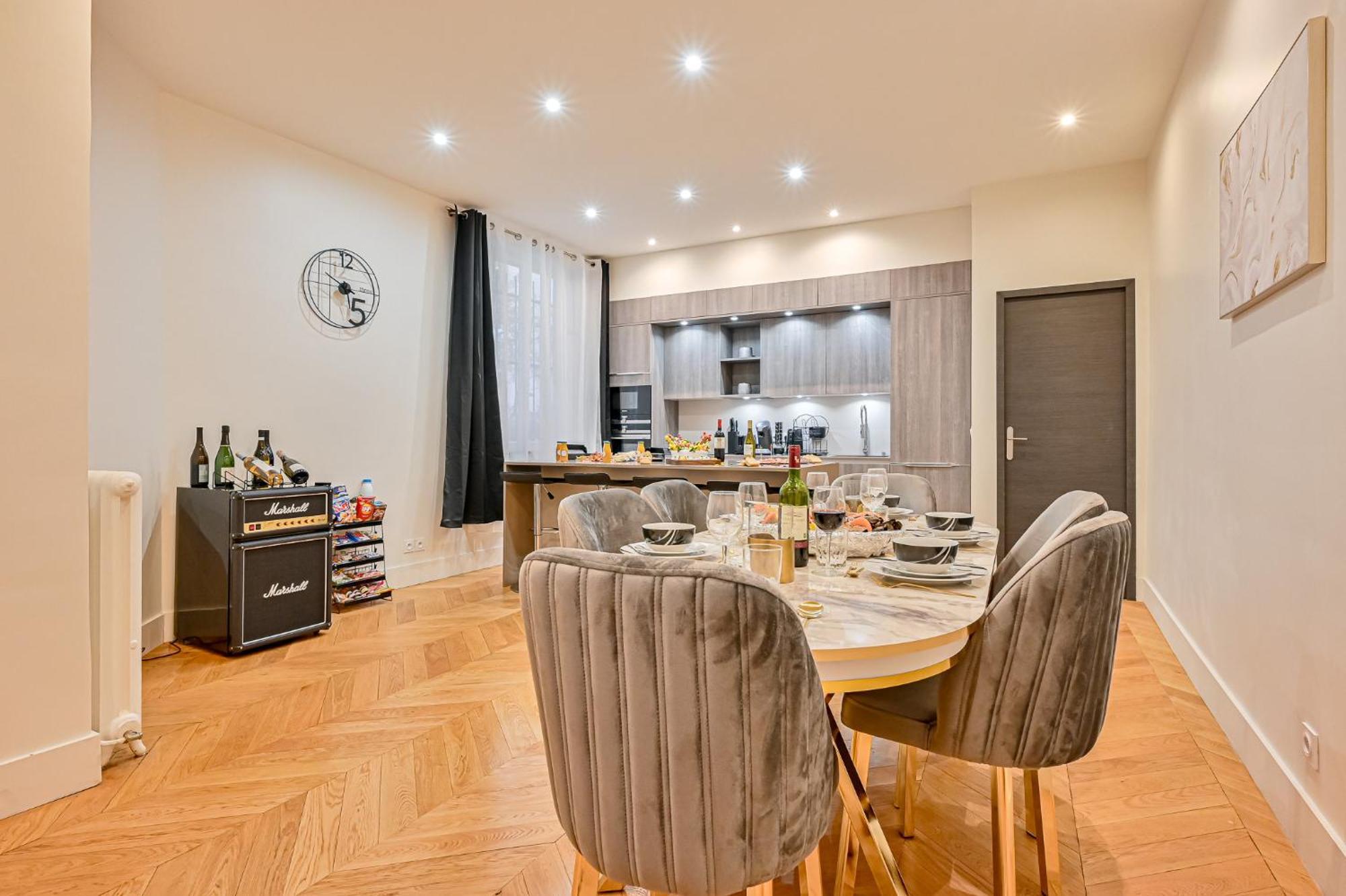Appartement Magnifique De Luxe & Familia - 16 Parijs